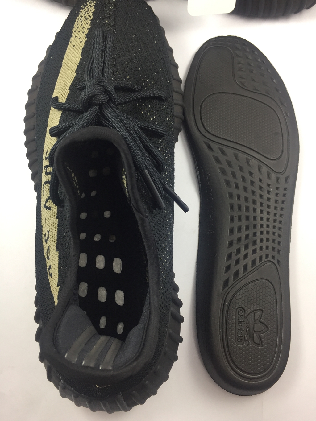 Cheap G5 Yeezy Boost 350 V2 Core Black Red Cp9612